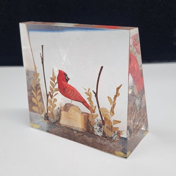 Handcrafted Cardinal Bird Acrylic Paperweight Bookend Natural Accents & UV Glow - Picture 6 of 11